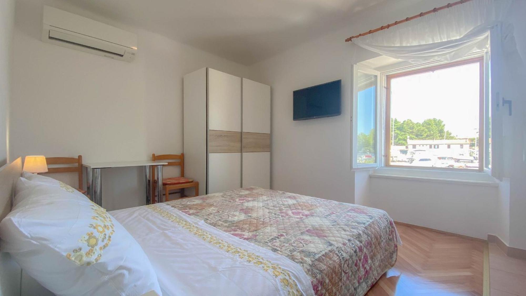 Demark Room 1 Новиград Екстериор снимка